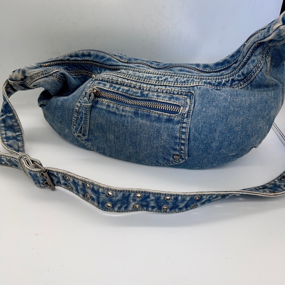 Handbags - Denim women’s bag/ purse in Light Blue
